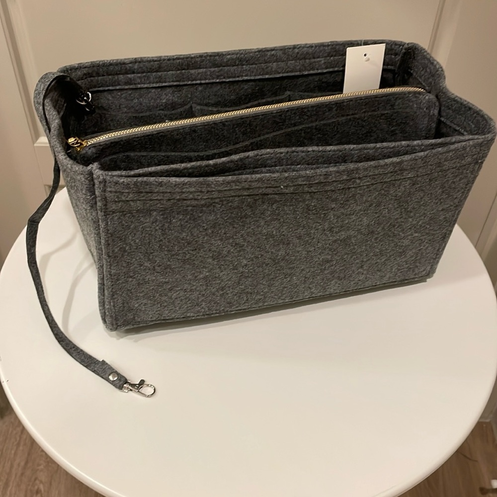 NWT Purse insert, purse organizer, gray felt